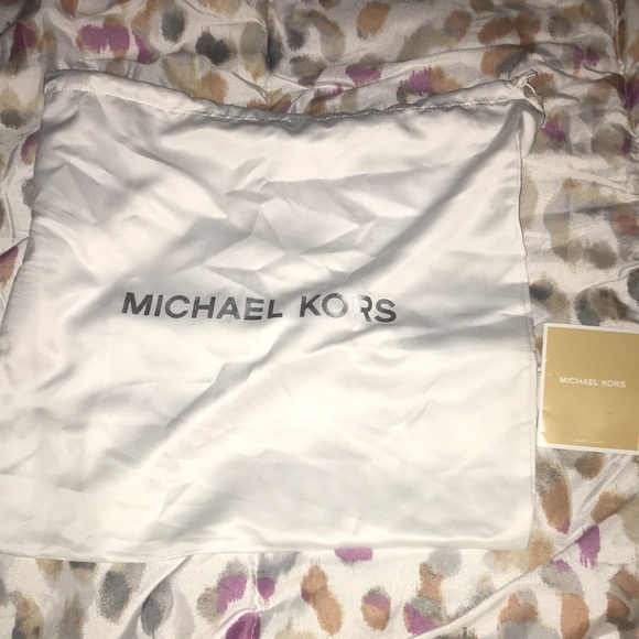 MK shoulder/crossbody 🐍 - Picture 14 of 16